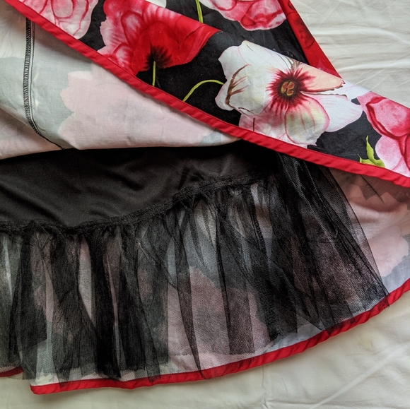 Le Chateau floral strapless dress with belt - Picture 7 of 10